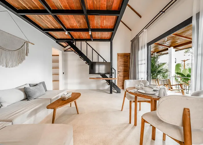 Hotel Sarang By Evdekimi - Rice Field Escape With Yoga Lounge, Lush Garden - Long Extras