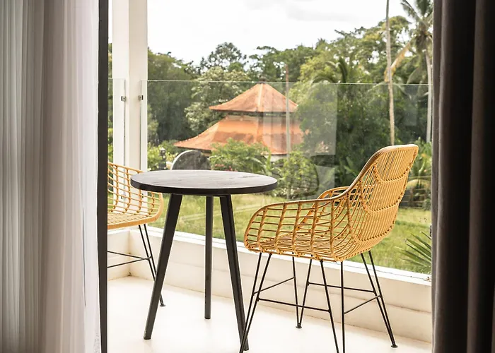 Sarang By Evdekimi - Rice Field Escape With Yoga Lounge, Lush Garden - Long Extras Hotel