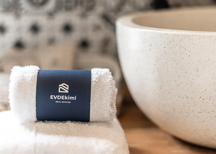 Sarang By Evdekimi - Rice Field Escape With Yoga Lounge, Lush Garden - Long Extras Ubud