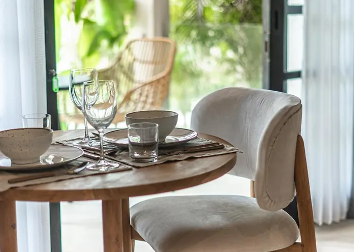 Sarang By Evdekimi - Rice Field Escape With Yoga Lounge, Lush Garden - Long Extras Hotel